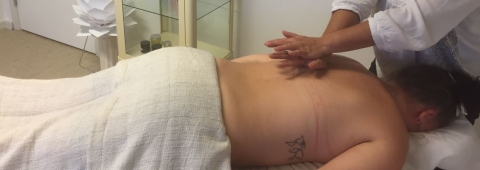 mænd med bryster massage og ecori mænd med bryster massage og ecori